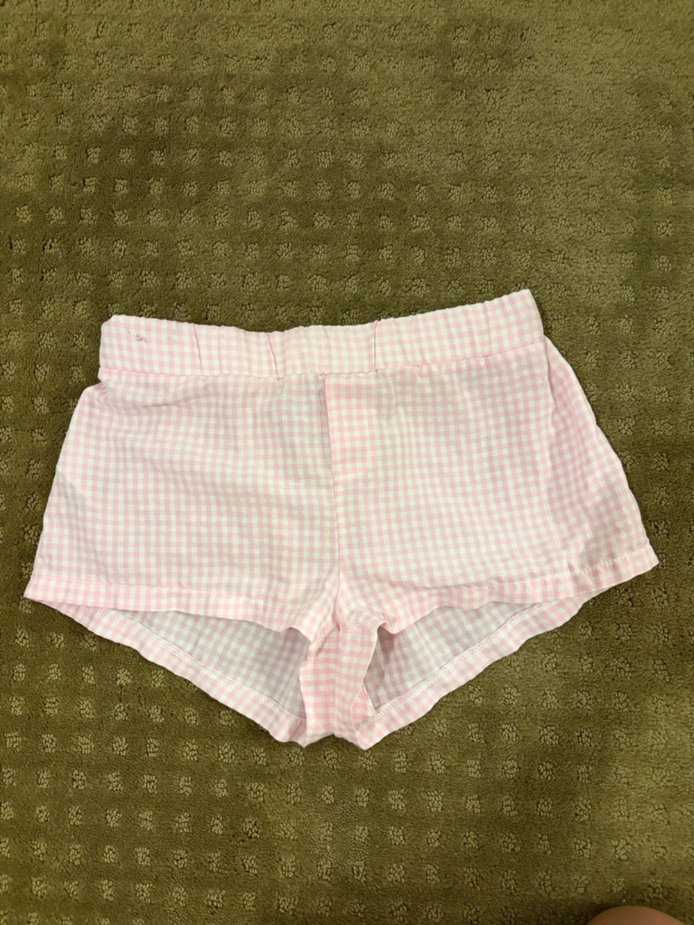 Edikted Pink Gingham Women’s Shorts